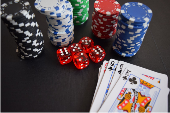 A Guide to Playing Poker Games