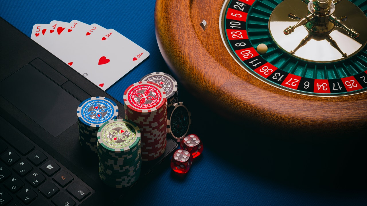 How to Win at Casino Games Legally