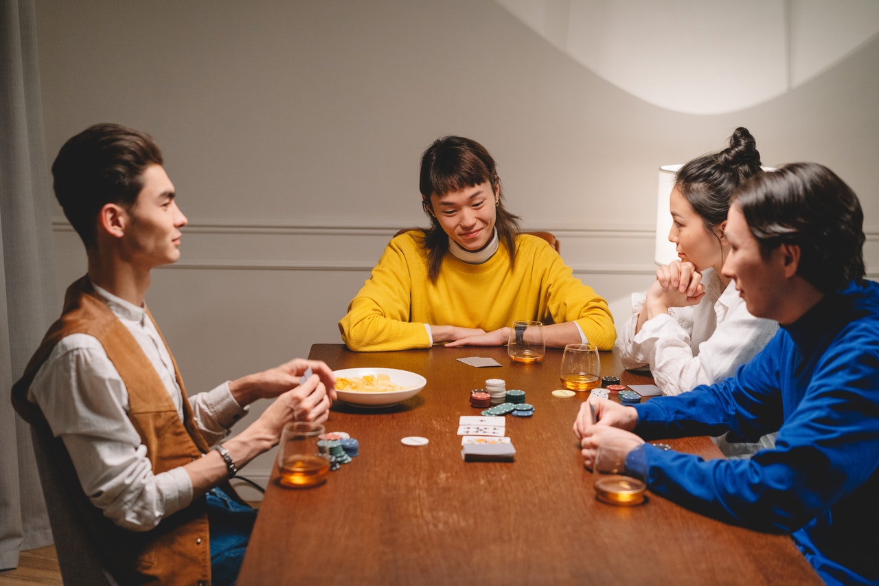 Remarkable Tips to Host a Spectacular Poker Night in Your Home