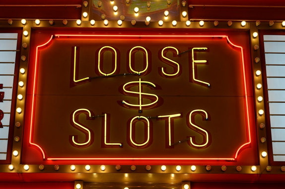 Exploring the Different Types of Slot Machine Games